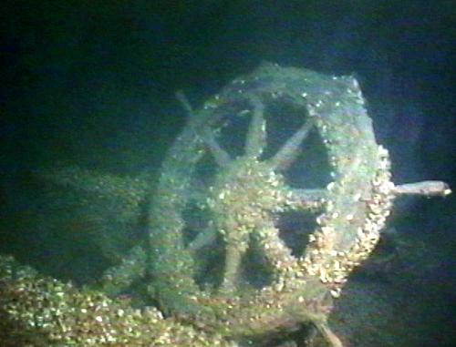 Ships' wheel - Etta Belle - Picture - Image - Photo